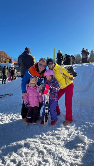 Naše malá lyžařka Sofinka❤️👌🏻⛷️poprvé, nadšená a výborná😍